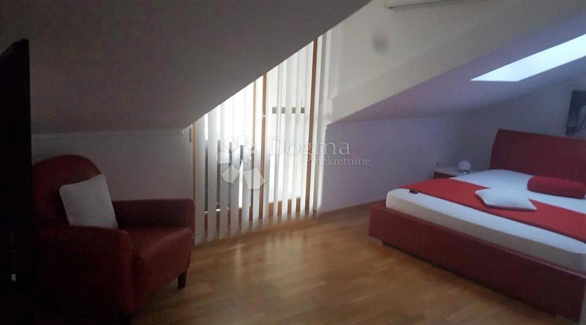 Apartma Bogovići, Malinska-Dubašnica, 104m2