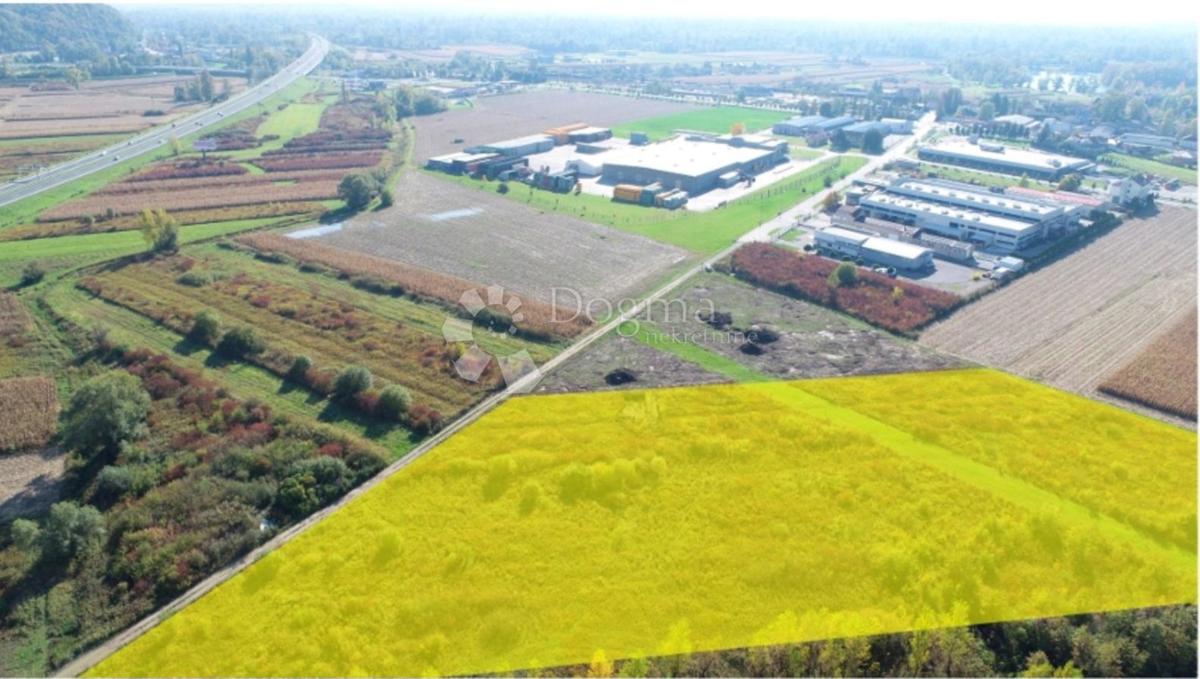 Zemljišče Zaprešić - gospodarska zona , Zaprešić - Okolica, 13.634m2