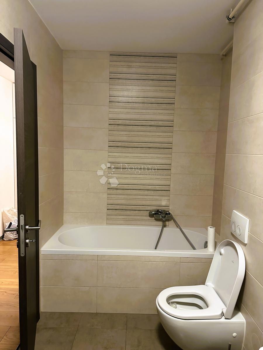 Stanovanje Centar, Varaždin, 81m2
