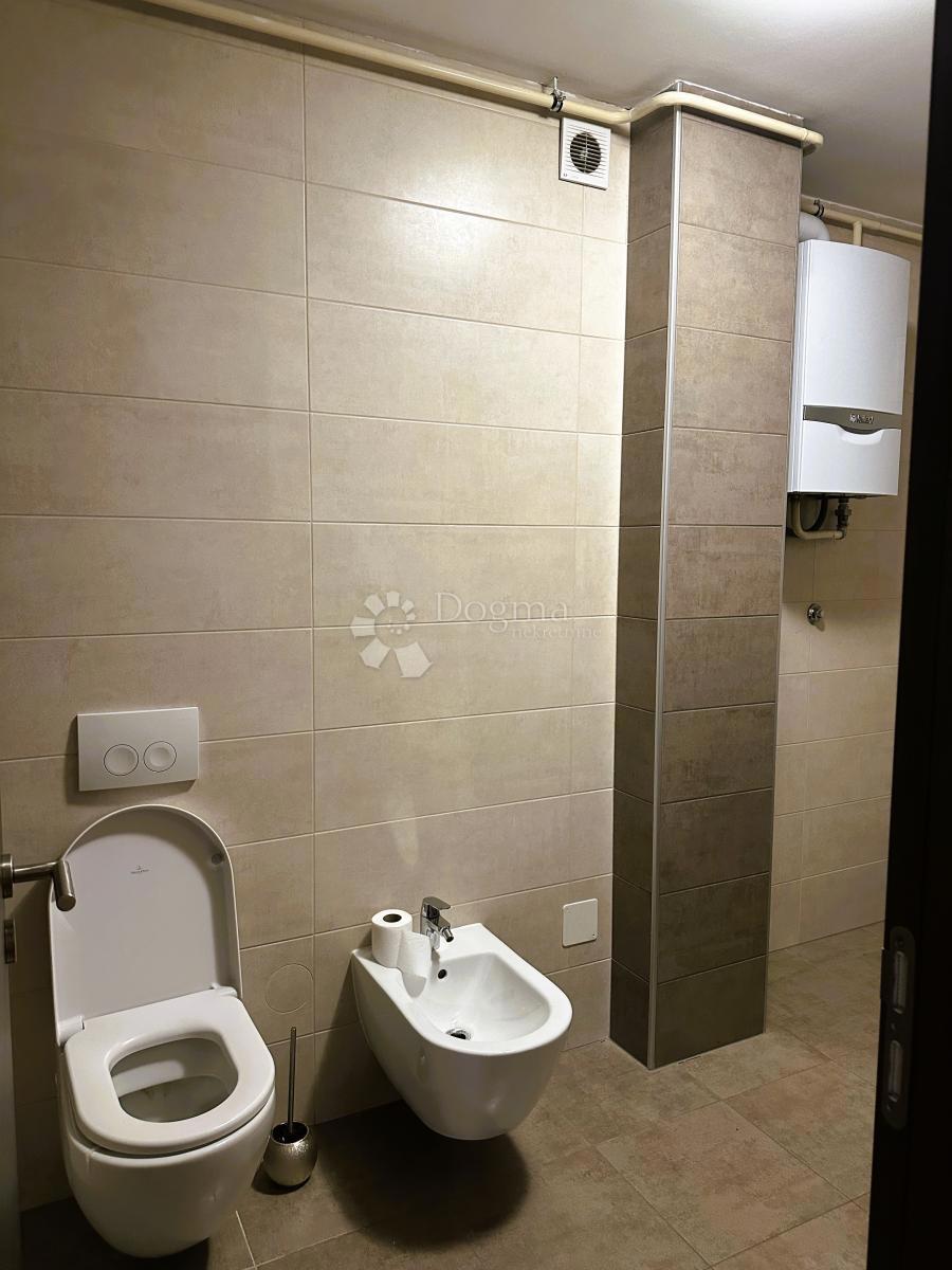 Stanovanje Centar, Varaždin, 81m2