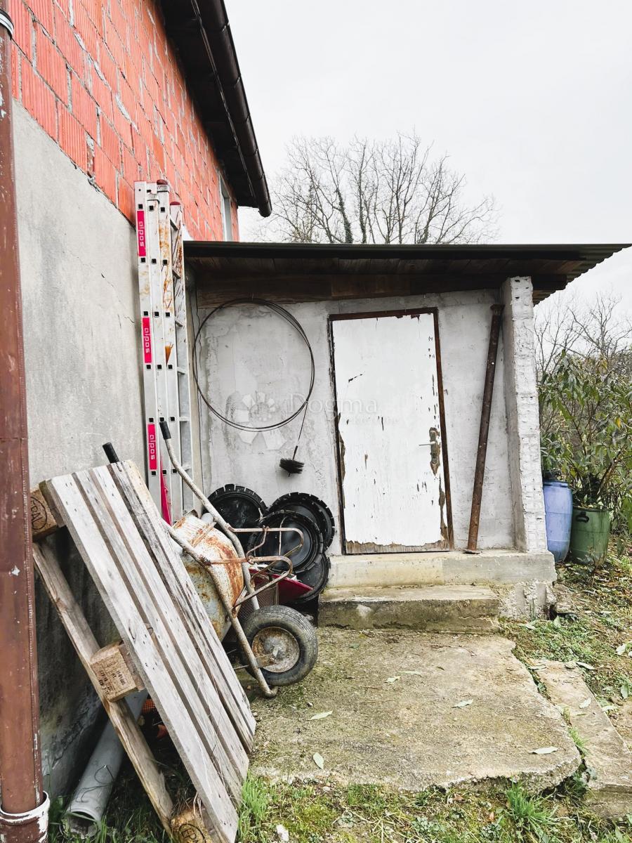 Hiša Varaždin Breg, Gornji Kneginec, 35m2