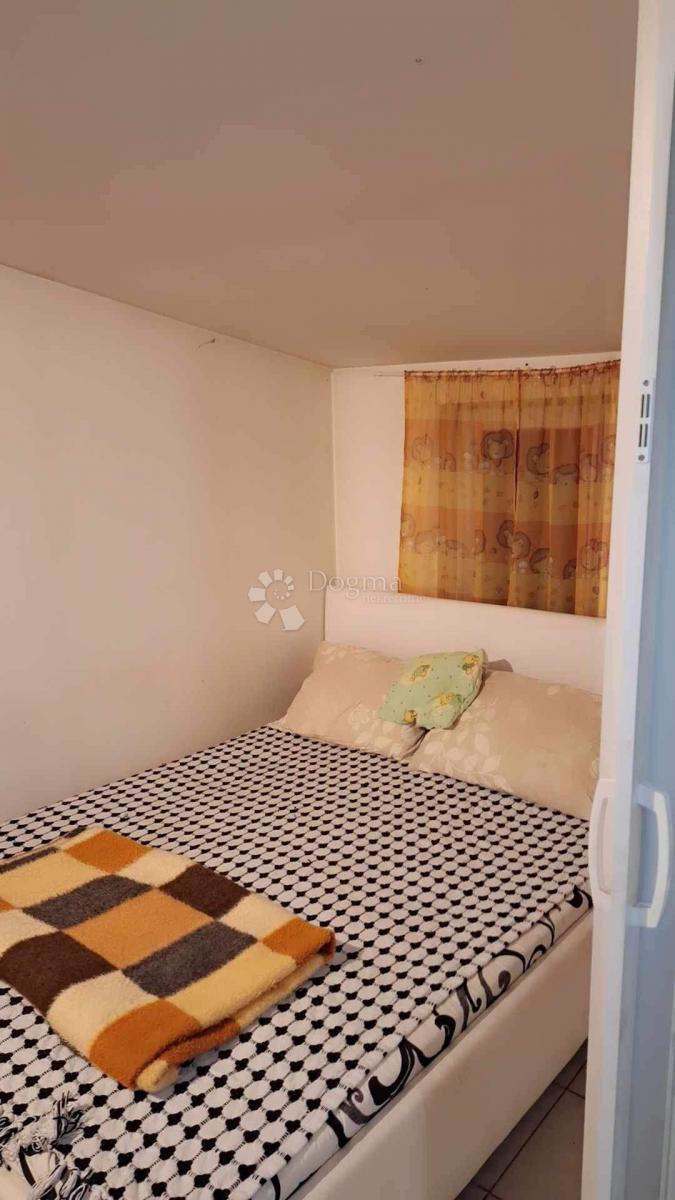 Hiša Varaždin Breg, Gornji Kneginec, 35m2