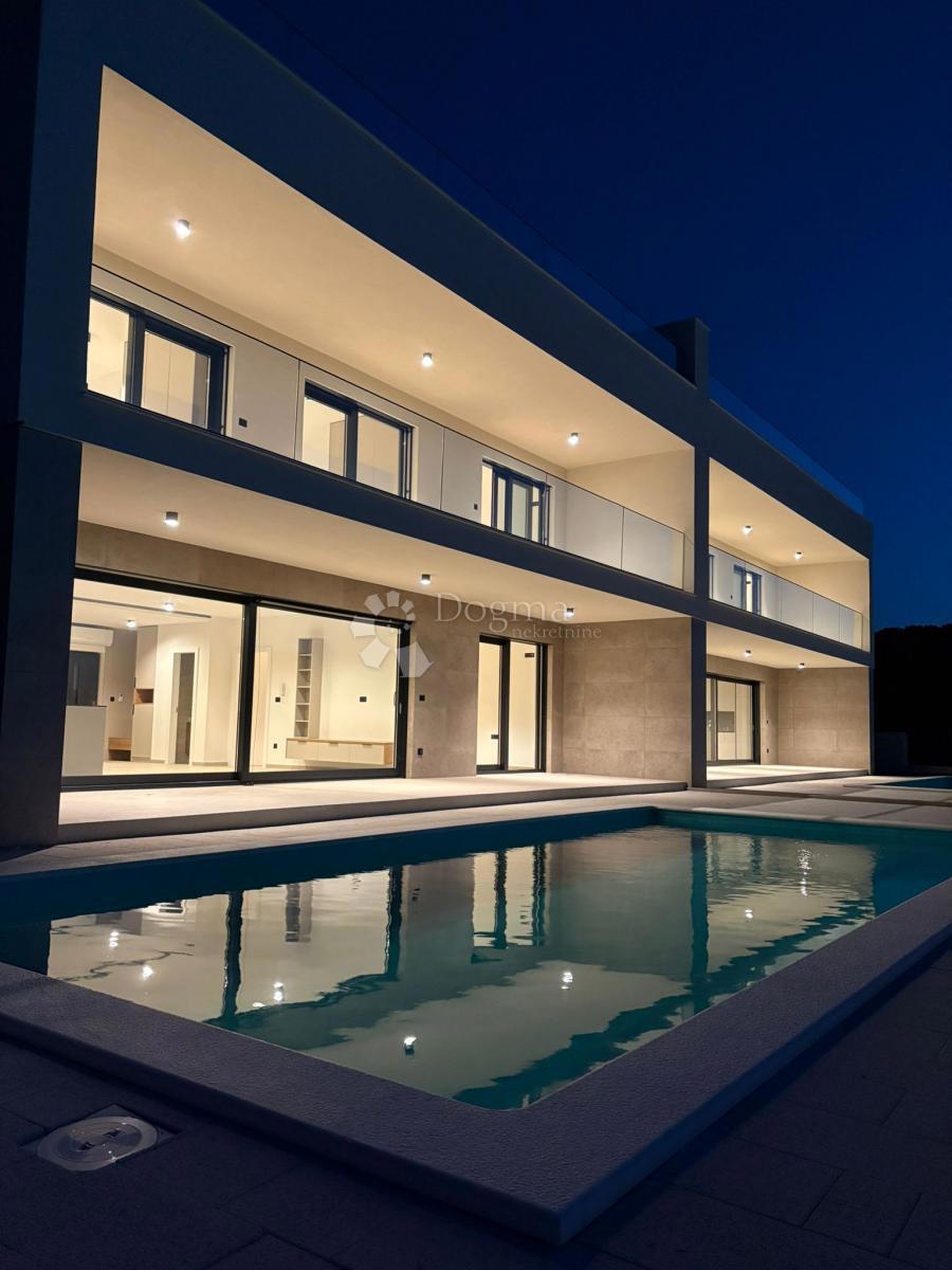 Hiša Drage, Pakoštane, 150m2