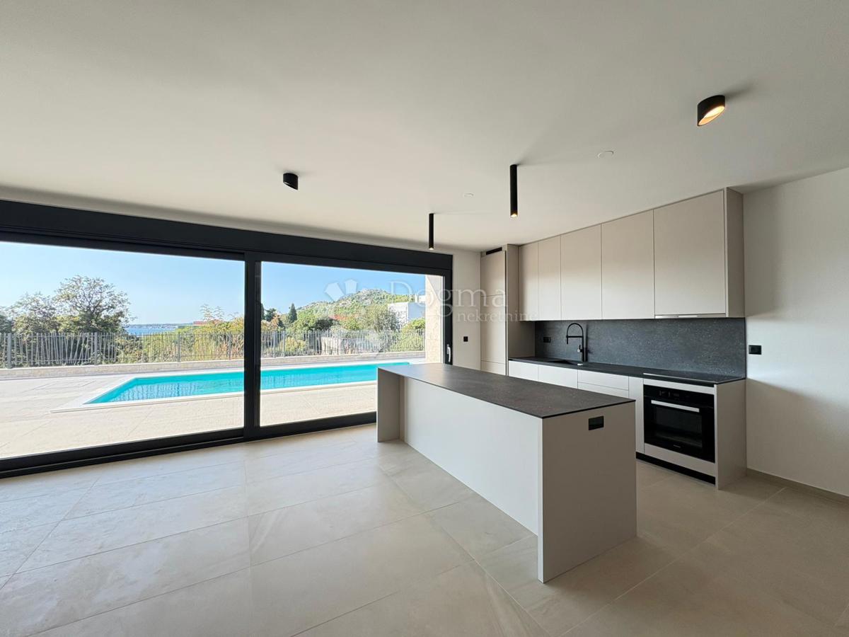 Hiša Drage, Pakoštane, 150m2