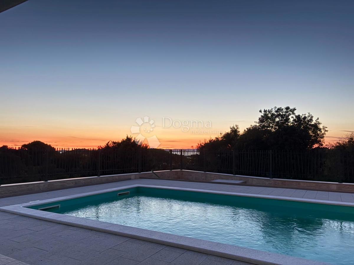 Hiša Drage, Pakoštane, 150m2