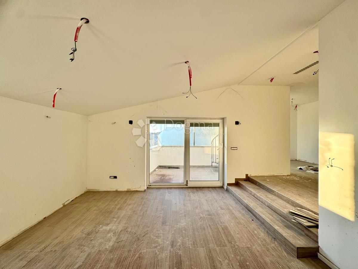 Stanovanje Centar, Pula, 100m2