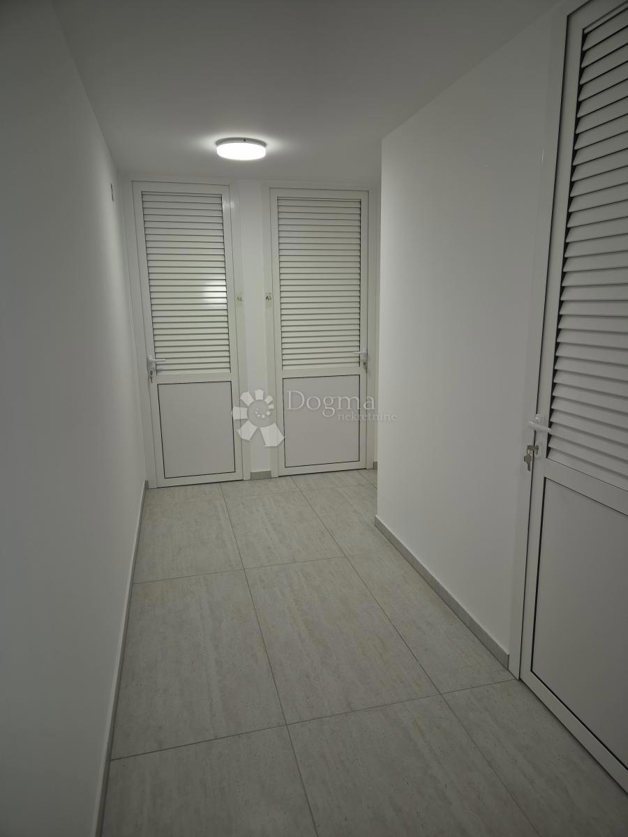 Apartma Brodarica, Šibenik - Okolica, 87,22m2