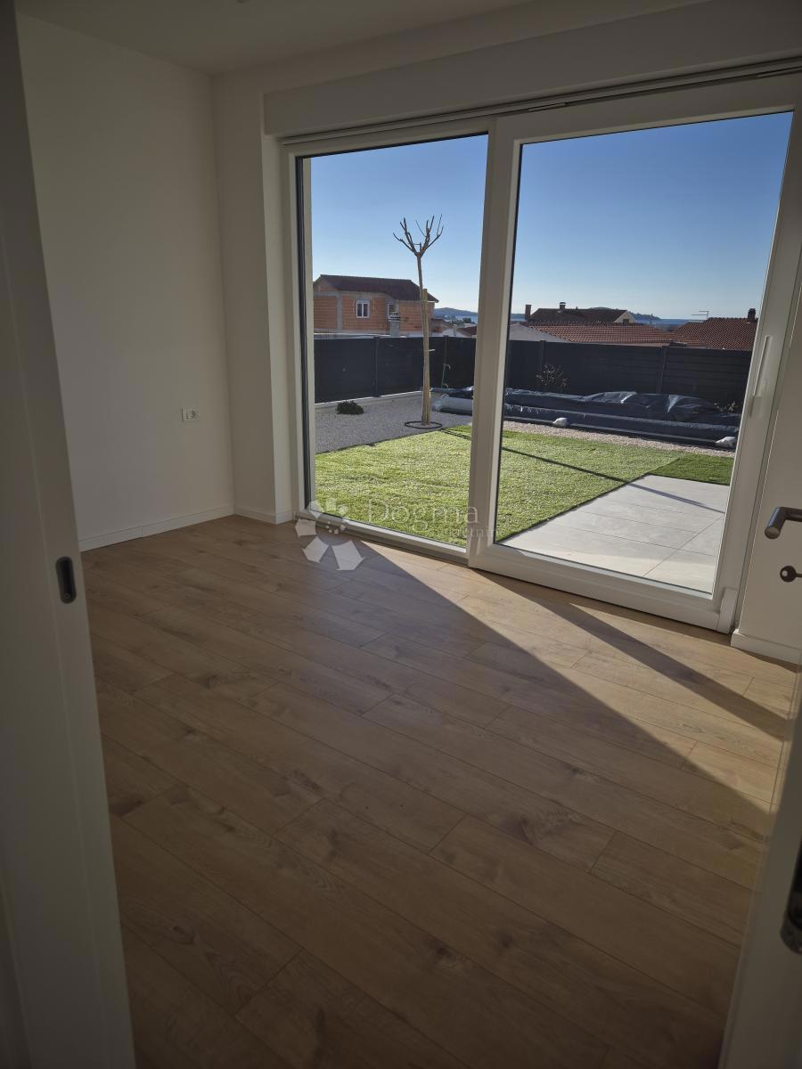 Apartma Brodarica, Šibenik - Okolica, 87,22m2
