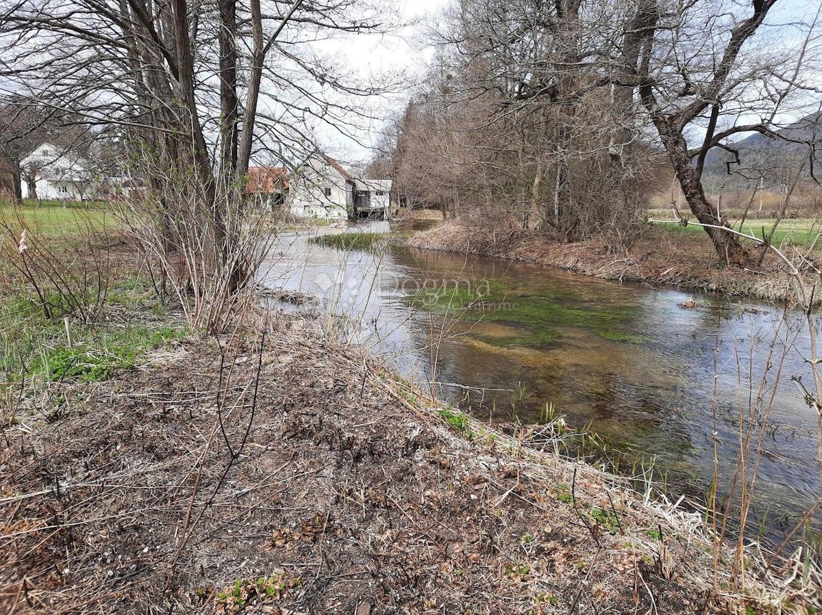 Zazidljivo zemljišče Korenica, Plitvička Jezera, 6.170m2