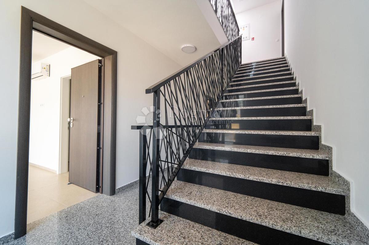 Apartma Novalja, 68,53m2