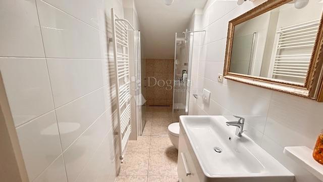 Stanovanje Opatija - Centar, Opatija, 140m2