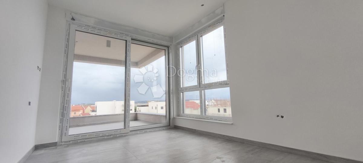 Stanovanje Povljana, 75,91m2