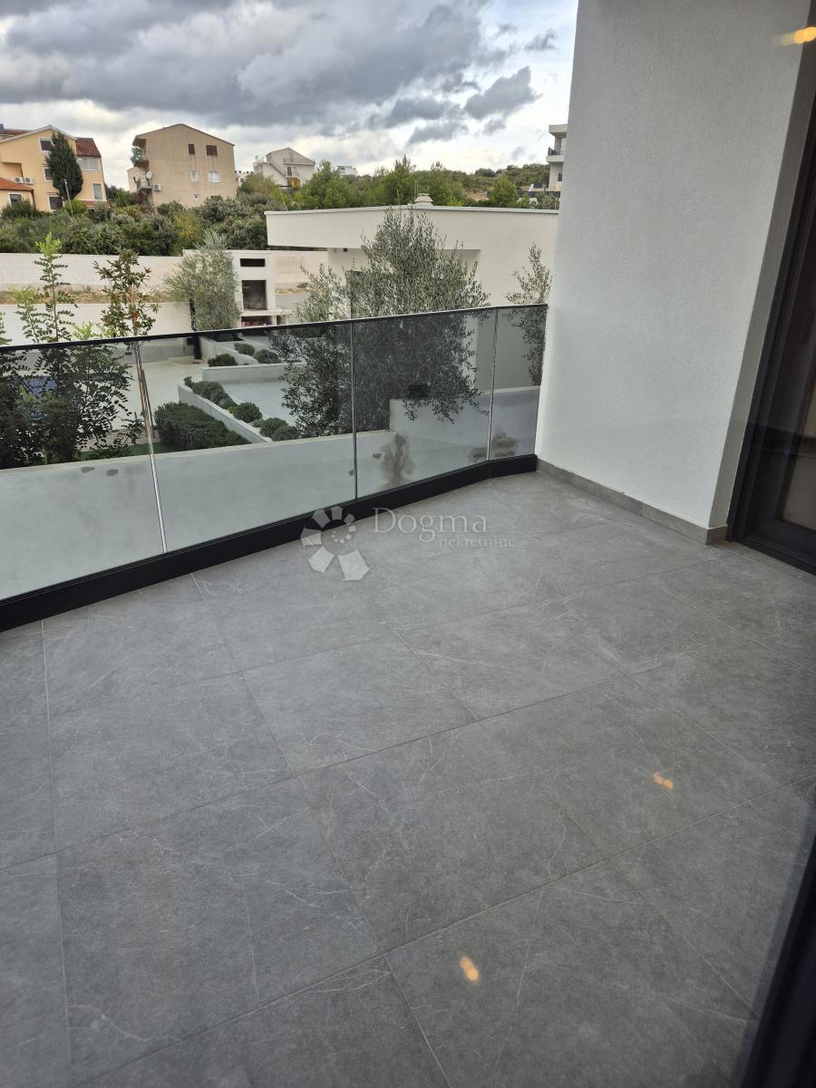 Stanovanje Brodarica, Šibenik - Okolica, 72,27m2