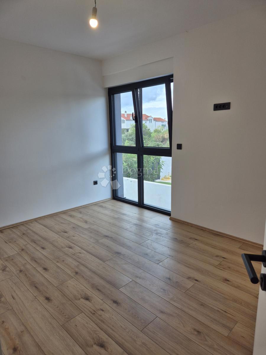 Stanovanje Brodarica, Šibenik - Okolica, 72,27m2