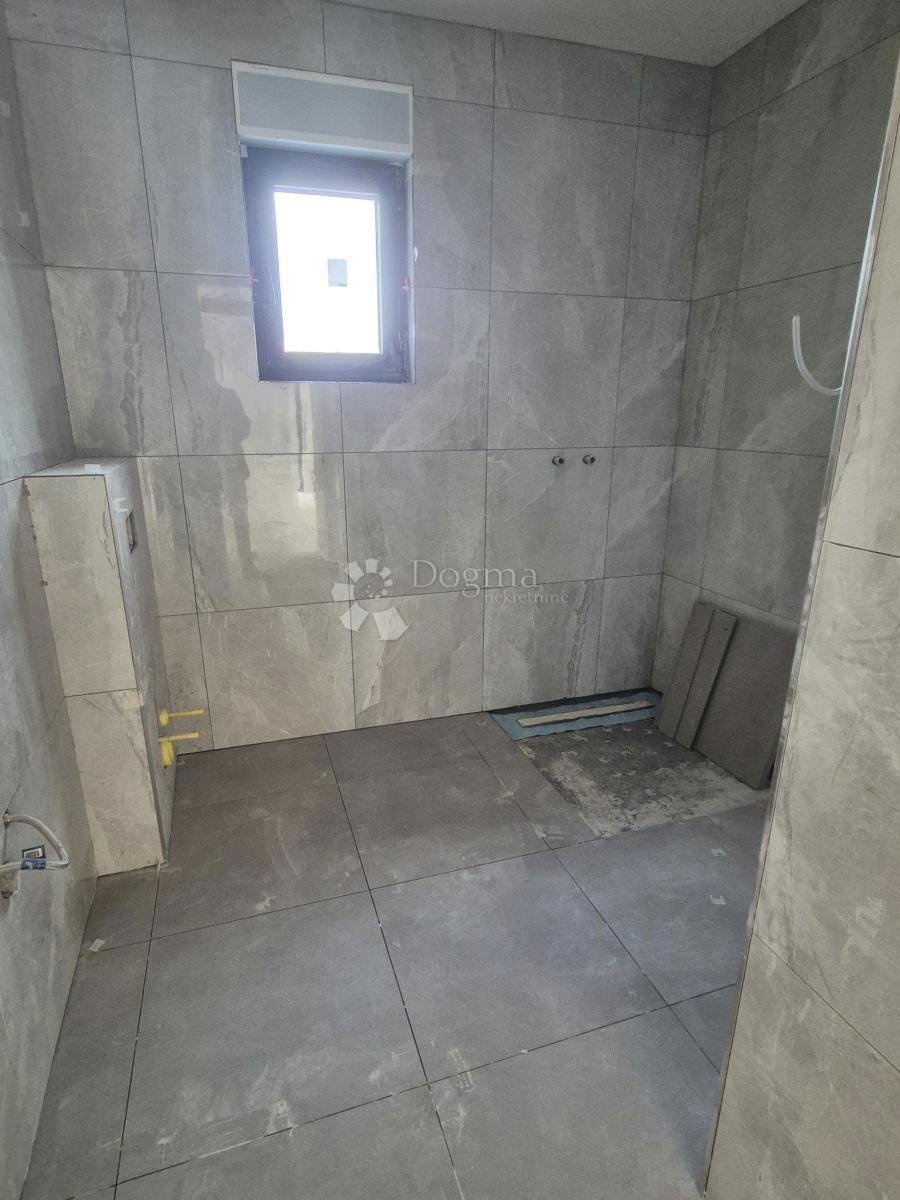 Stanovanje Brodarica, Šibenik - Okolica, 72,27m2