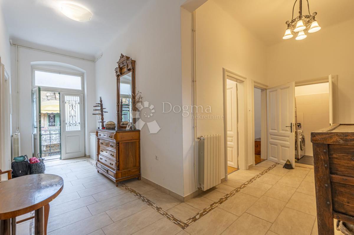 Stanovanje Centar, Rijeka, 140m2