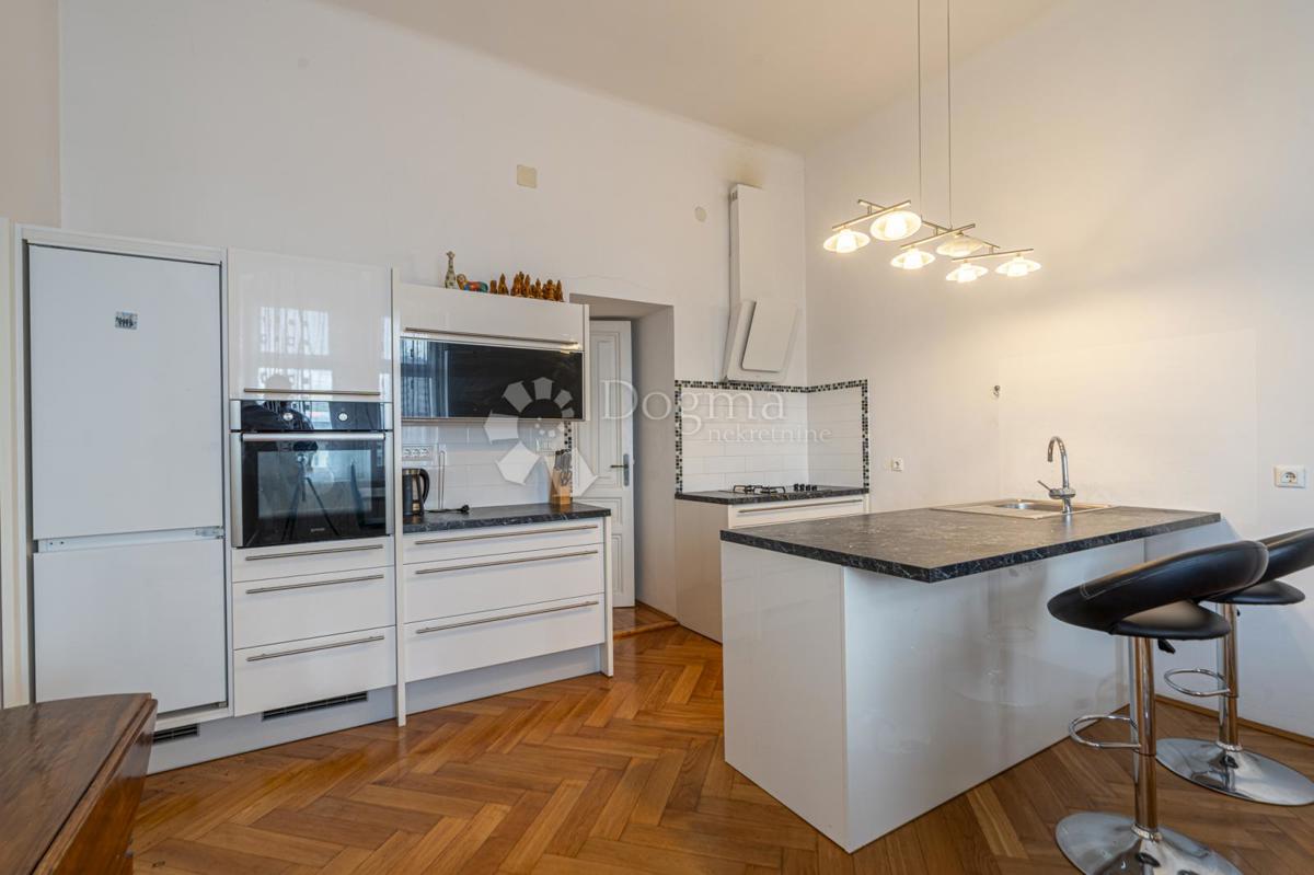 Stanovanje Centar, Rijeka, 140m2