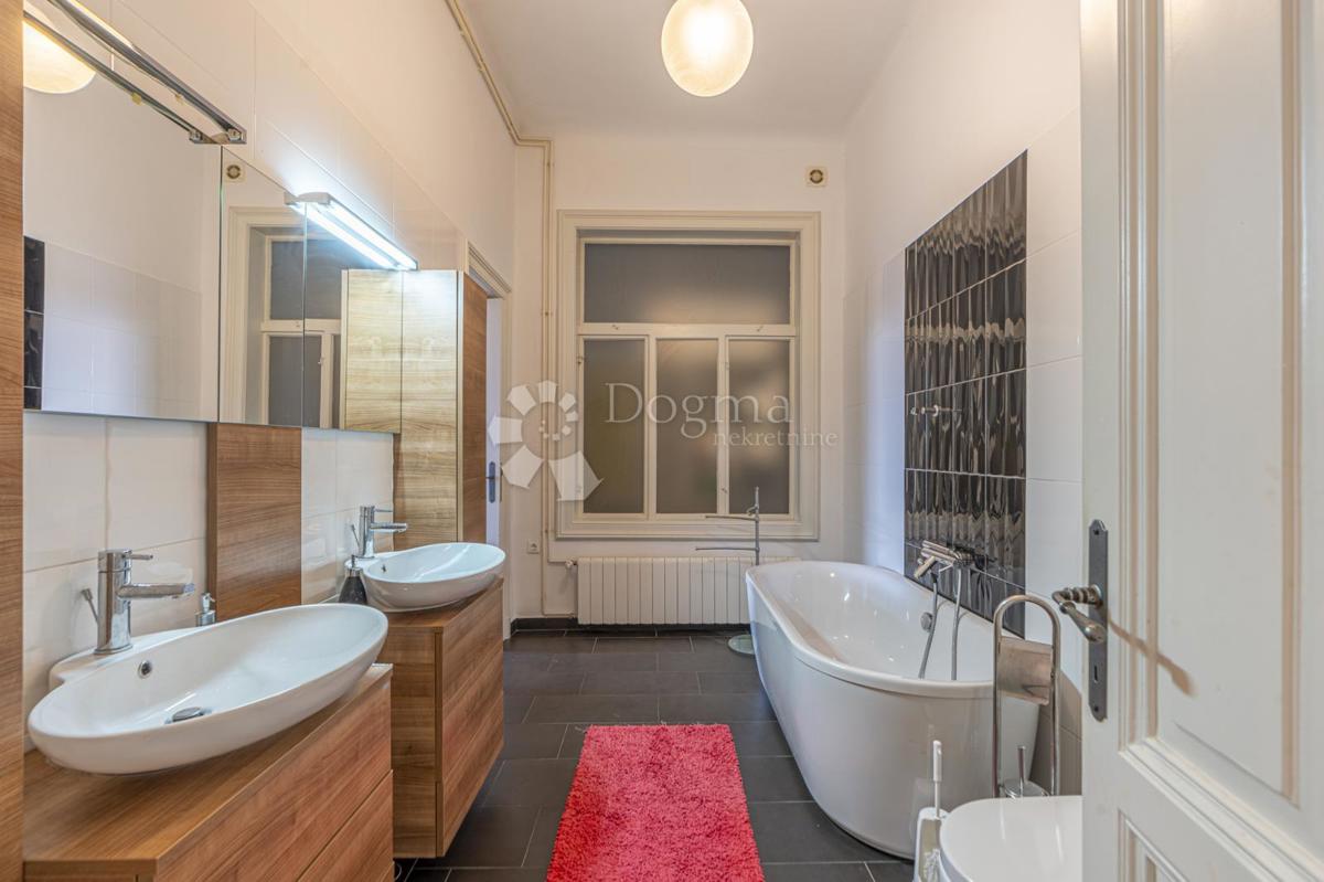 Stanovanje Centar, Rijeka, 140m2