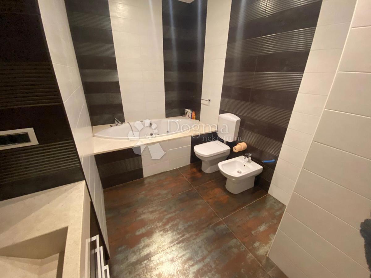 Stanovanje Centar, Rijeka, 100m2