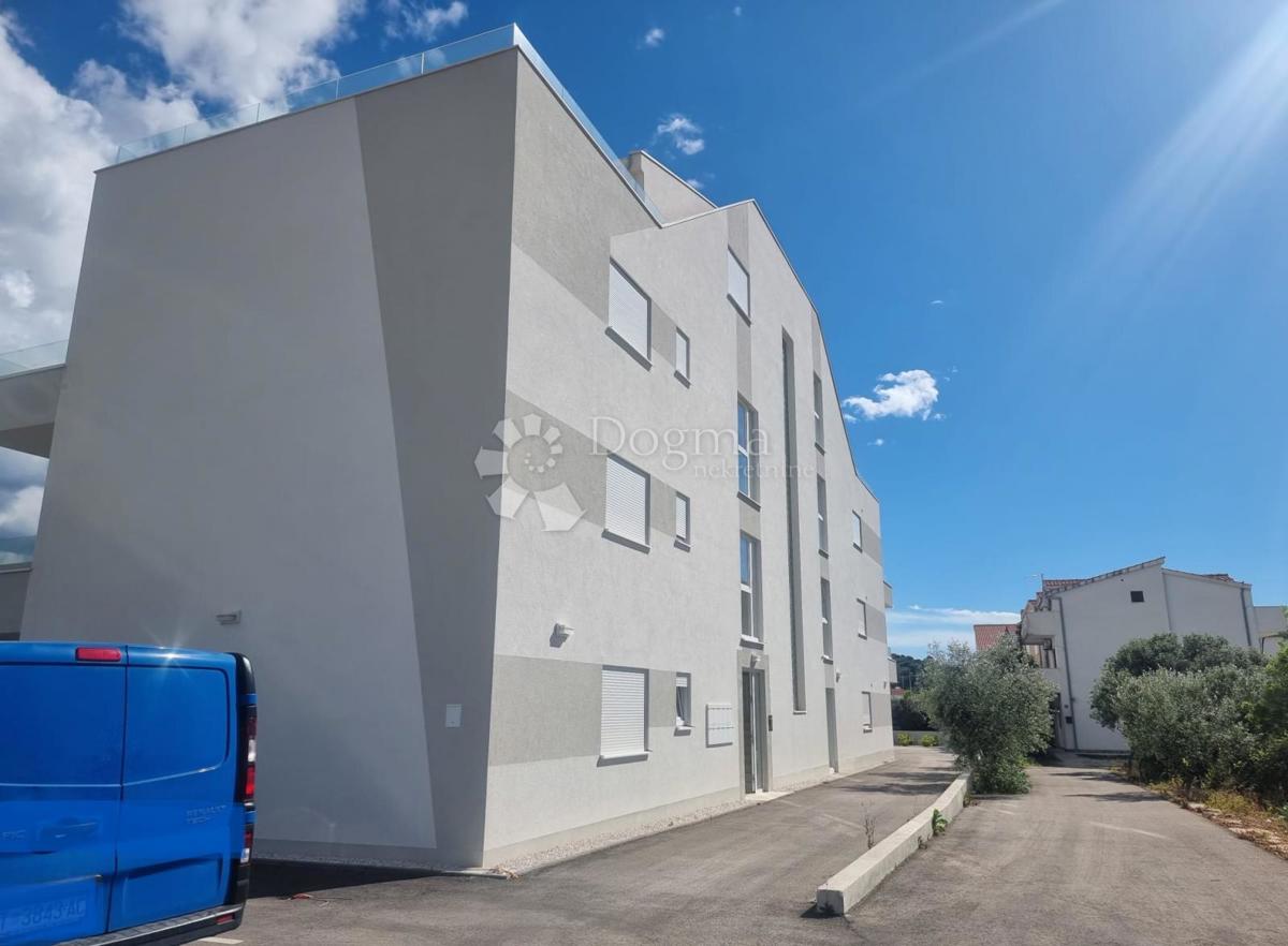 Apartma Rogoznica, 66m2