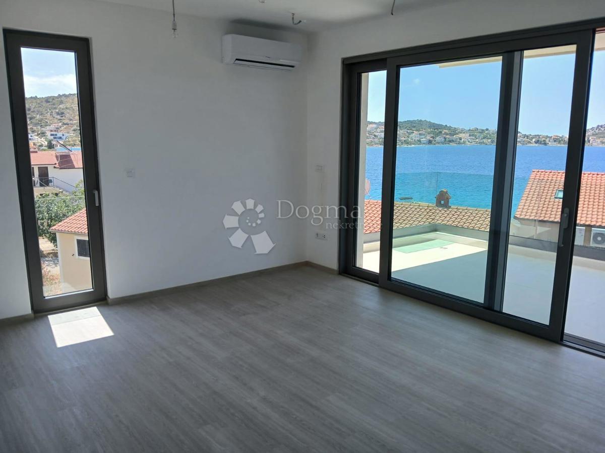 Lux Apartma Ražanj, Rogoznica, 115,70m2