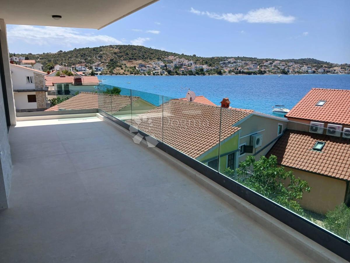 Lux Apartma Ražanj, Rogoznica, 115,70m2