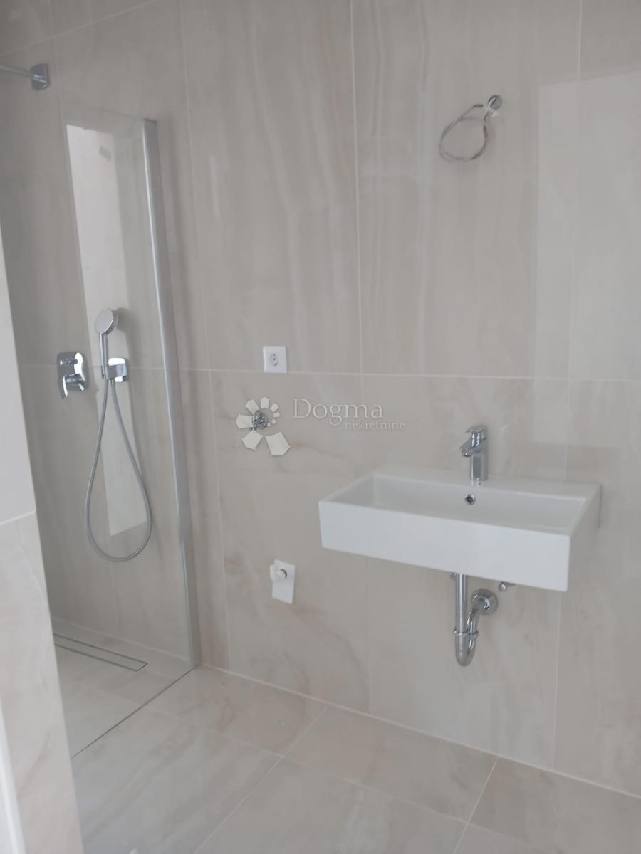 Lux Stanovanje Ražanj, Rogoznica, 59,70m2