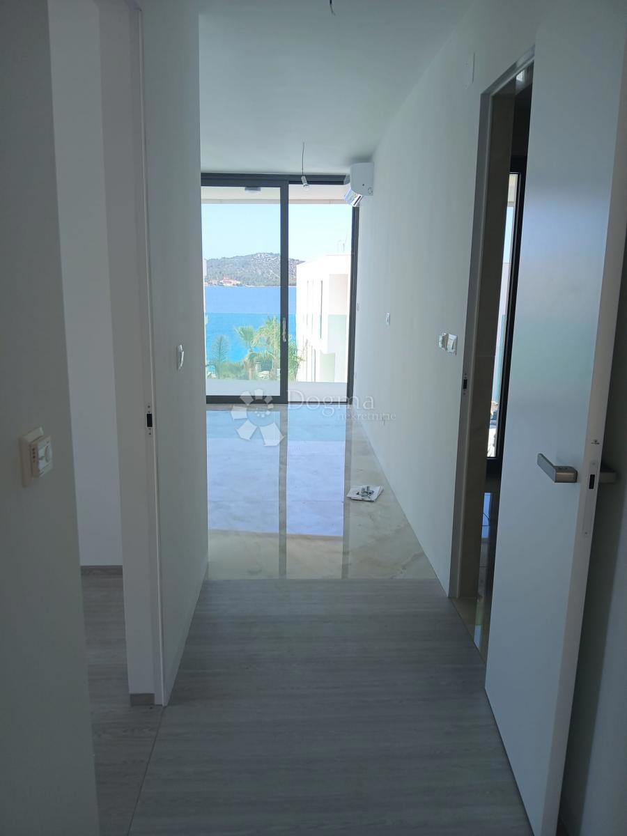 Lux Stanovanje Ražanj, Rogoznica, 59,70m2