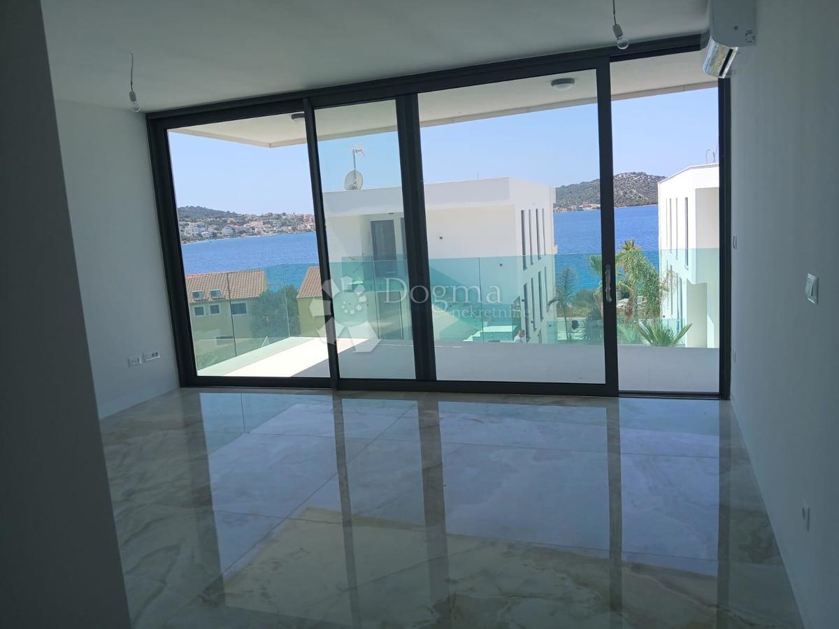 Lux Stanovanje Ražanj, Rogoznica, 59,70m2