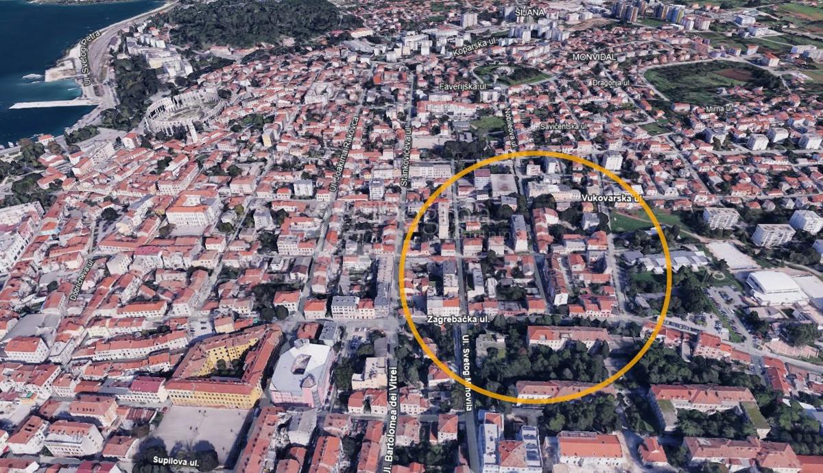 Enosobno stanovanje z zagotovljenim parkirnim mestom