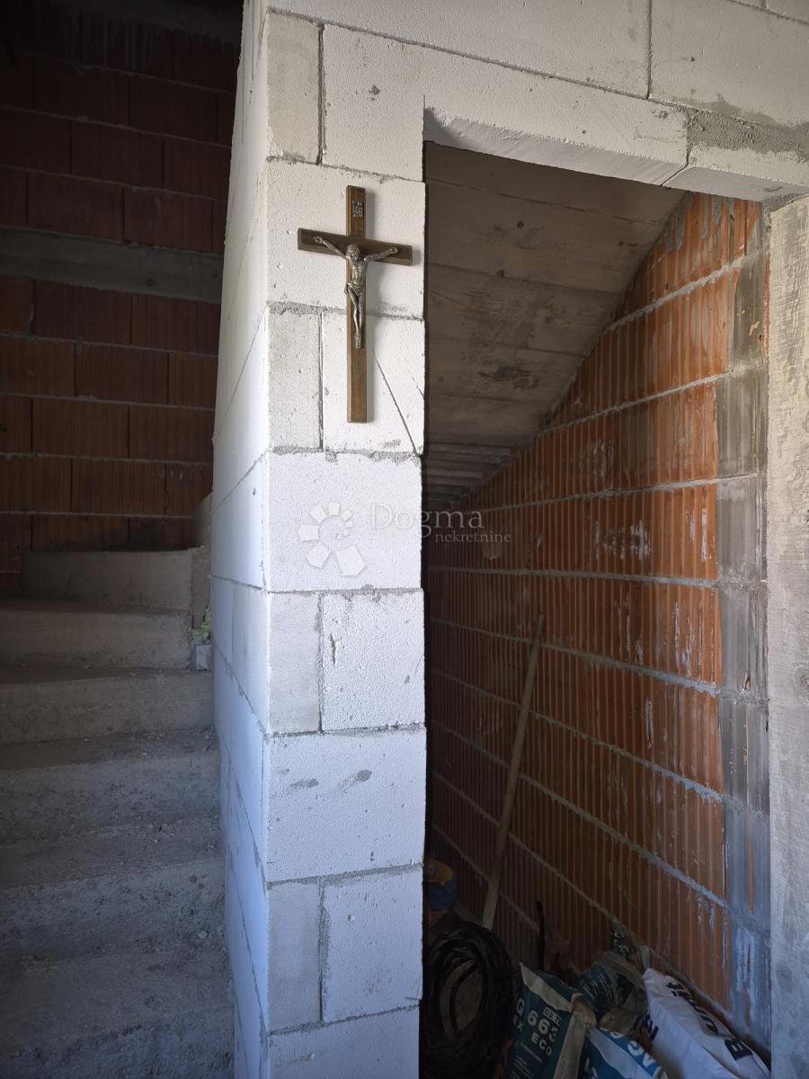 Hiša Boraja, Šibenik - Okolica, 136,40m2
