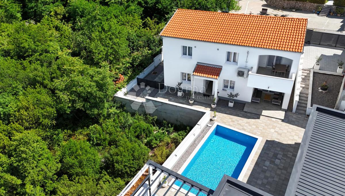 Hiša Jadranovo, Crikvenica, 250m2