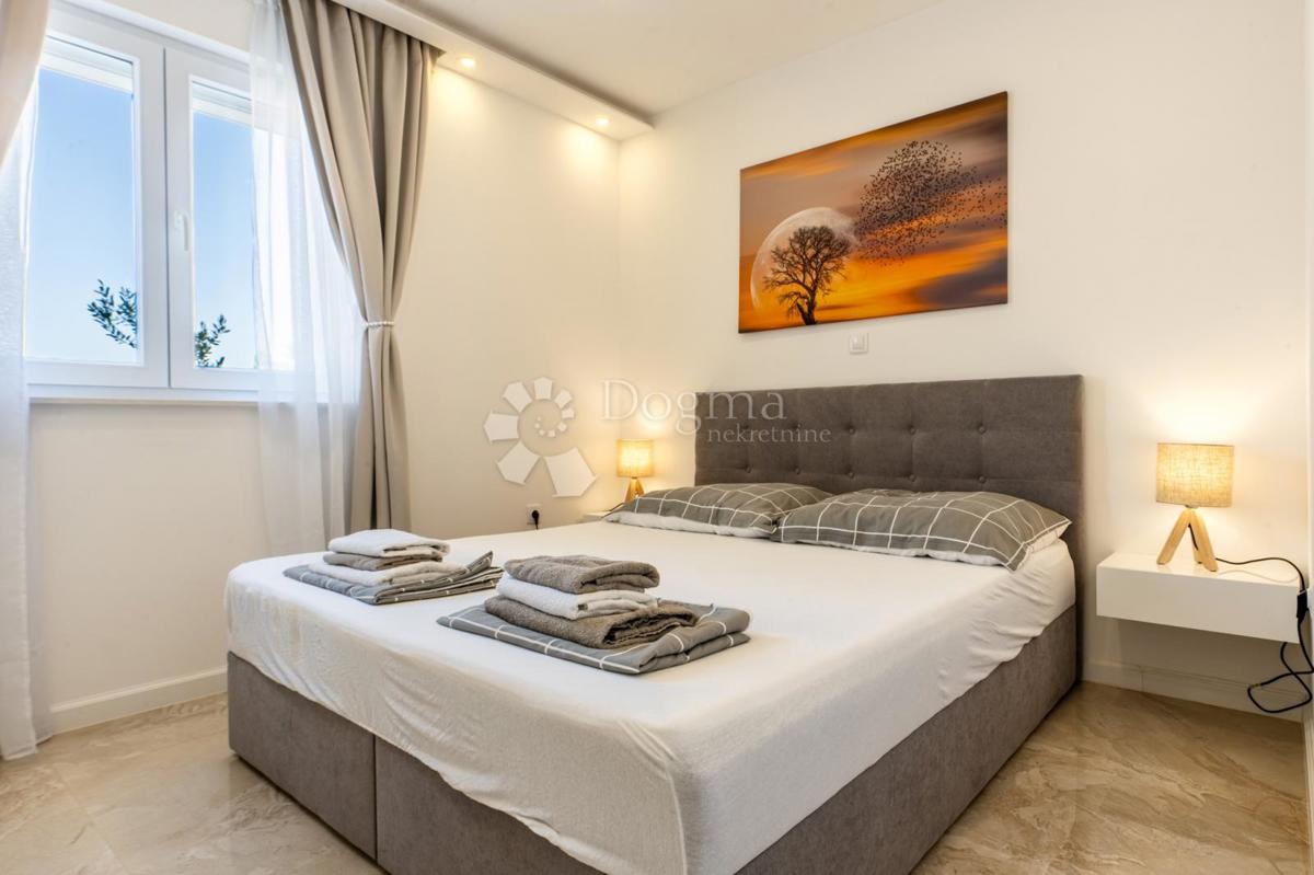Hiša Jadranovo, Crikvenica, 250m2