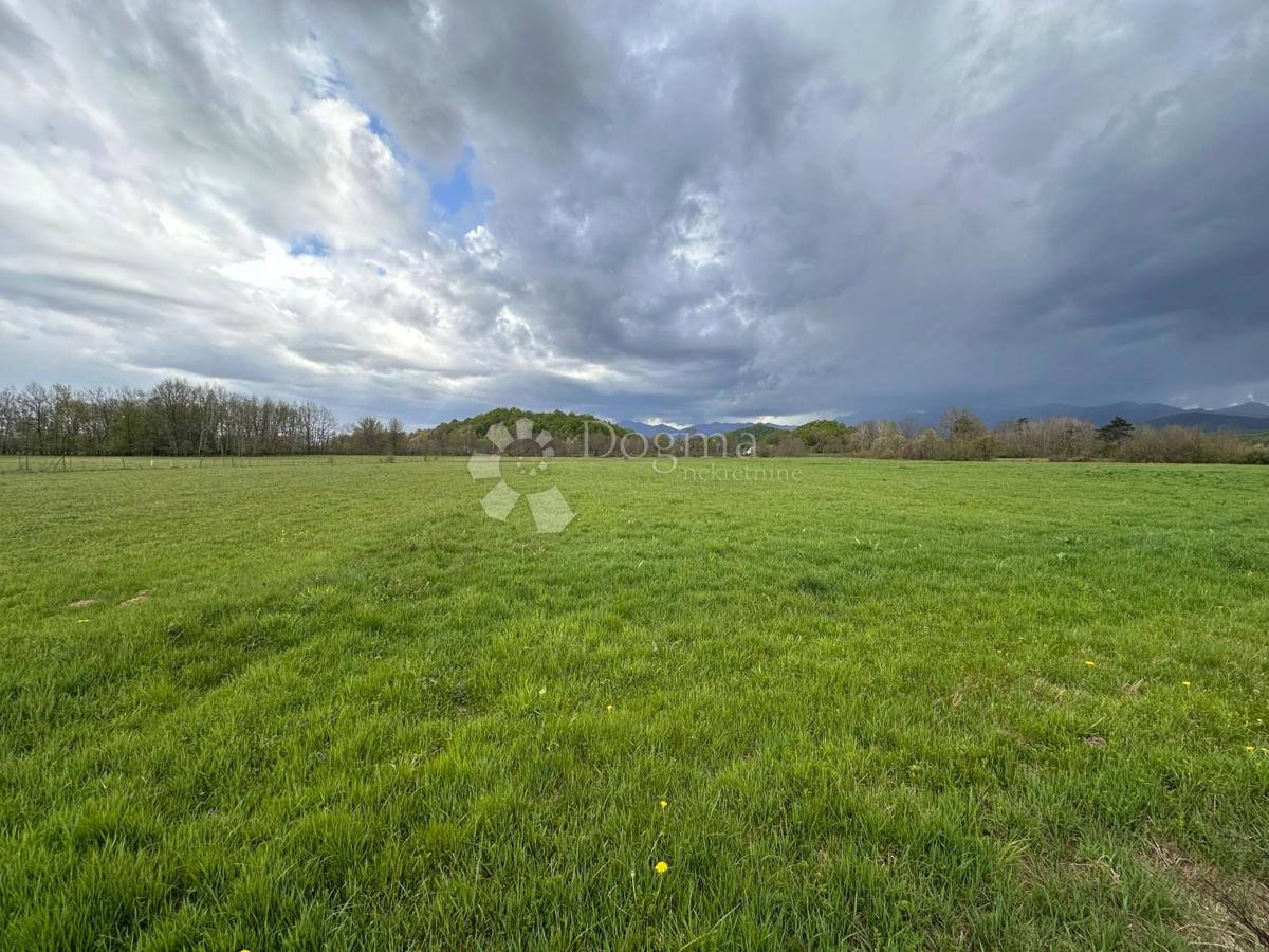 Zazidljivo zemljišče Smiljan, Gospić - Okolica, 4.136m2