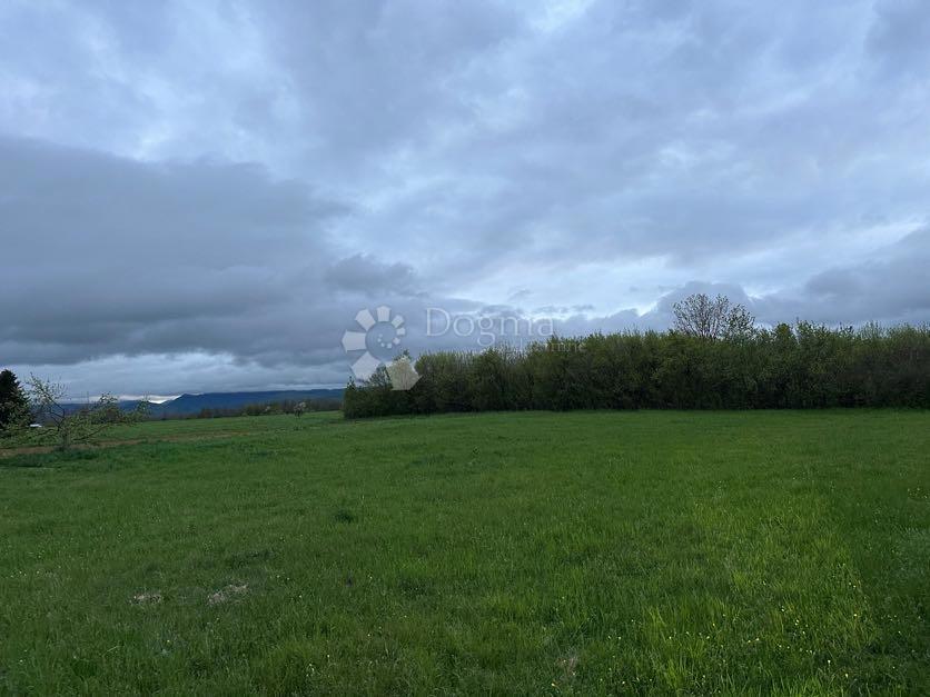 Zazidljivo zemljišče Centar, Gospić, 2.043m2