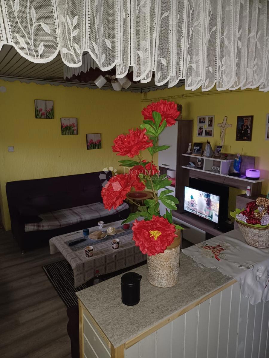 Hiša Majur, Farkaševac, 364m2