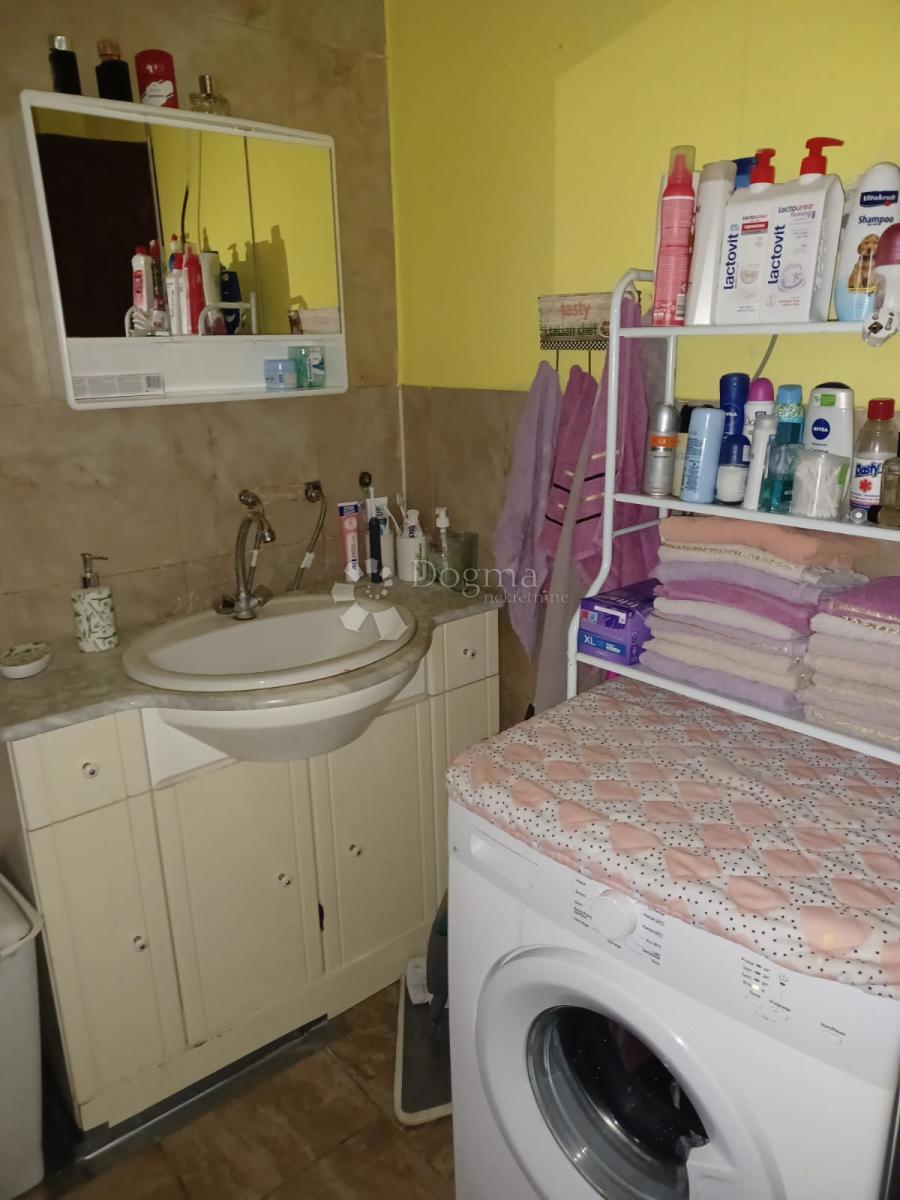 Hiša Majur, Farkaševac, 364m2