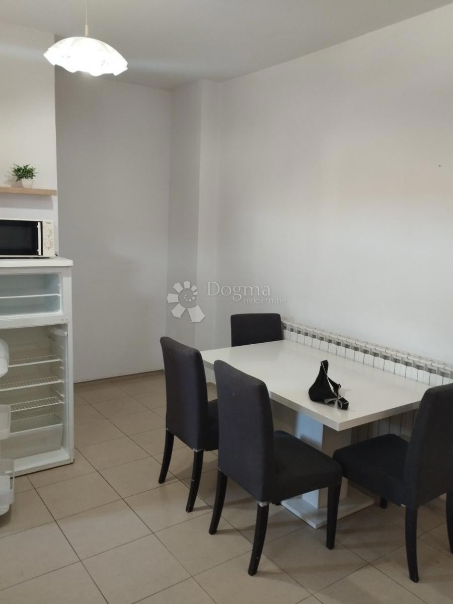 Hiša Centar, Bjelovar, 68m2