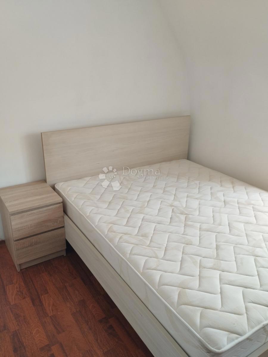 Hiša Centar, Bjelovar, 68m2