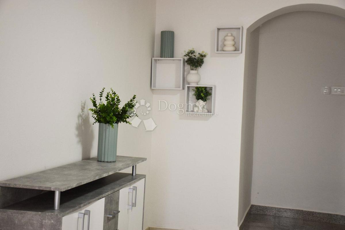 2 apartmaja 34 m2 + 60 m2, 600 m od morja