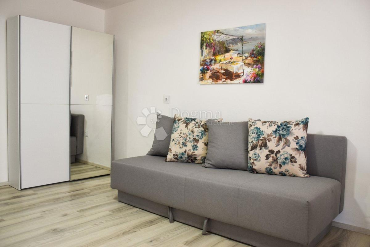 2 apartmaja 34 m2 + 60 m2, 600 m od morja