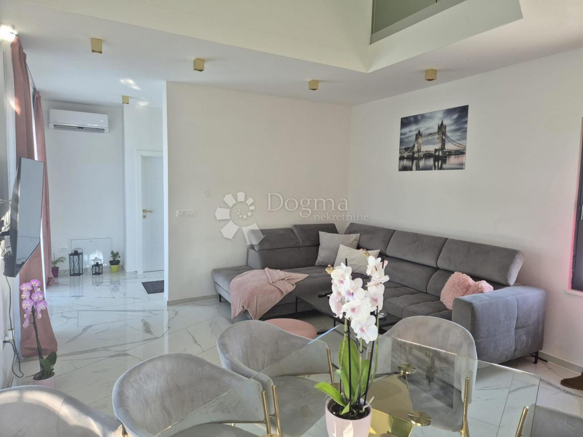 Hiša Privlaka, 150m2