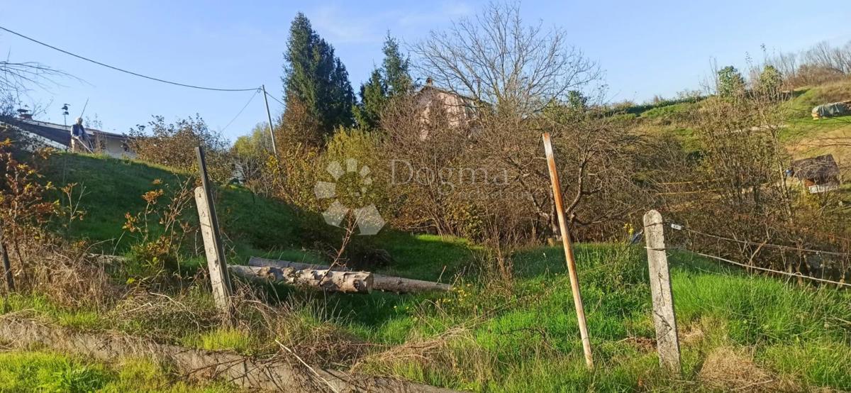 Zazidljivo zemljišče Cerovac Vukmanićki, Karlovac - Okolica, 1.643m2