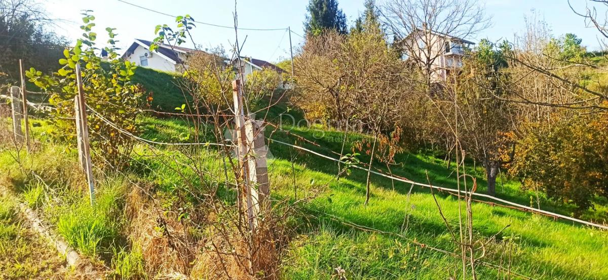 Zazidljivo zemljišče Cerovac Vukmanićki, Karlovac - Okolica, 1.643m2