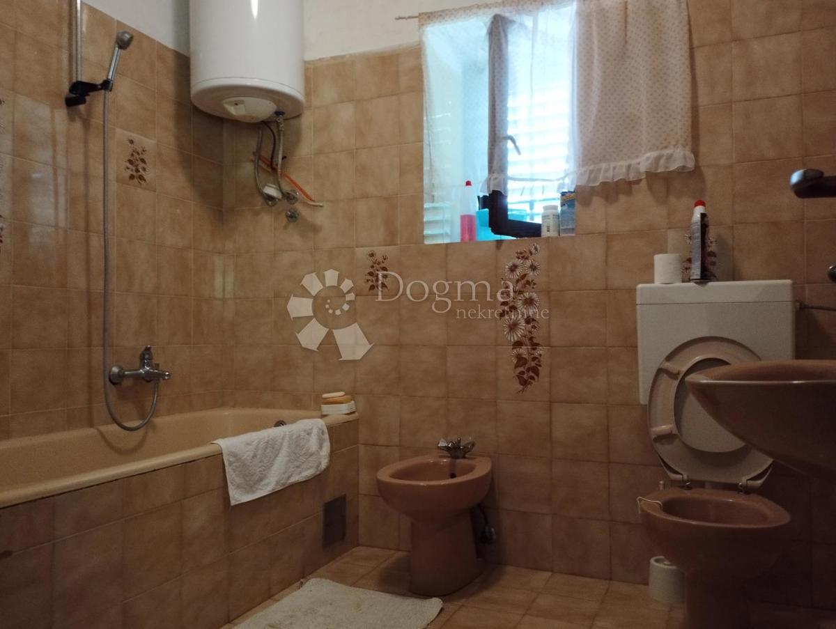 Hiša Balići II Dio, Barban, 76m2