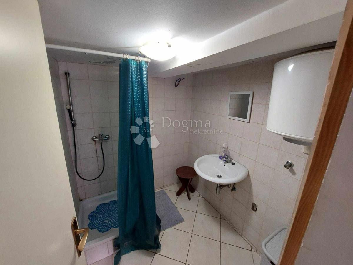 Stanovanje Banija, Karlovac, 60m2