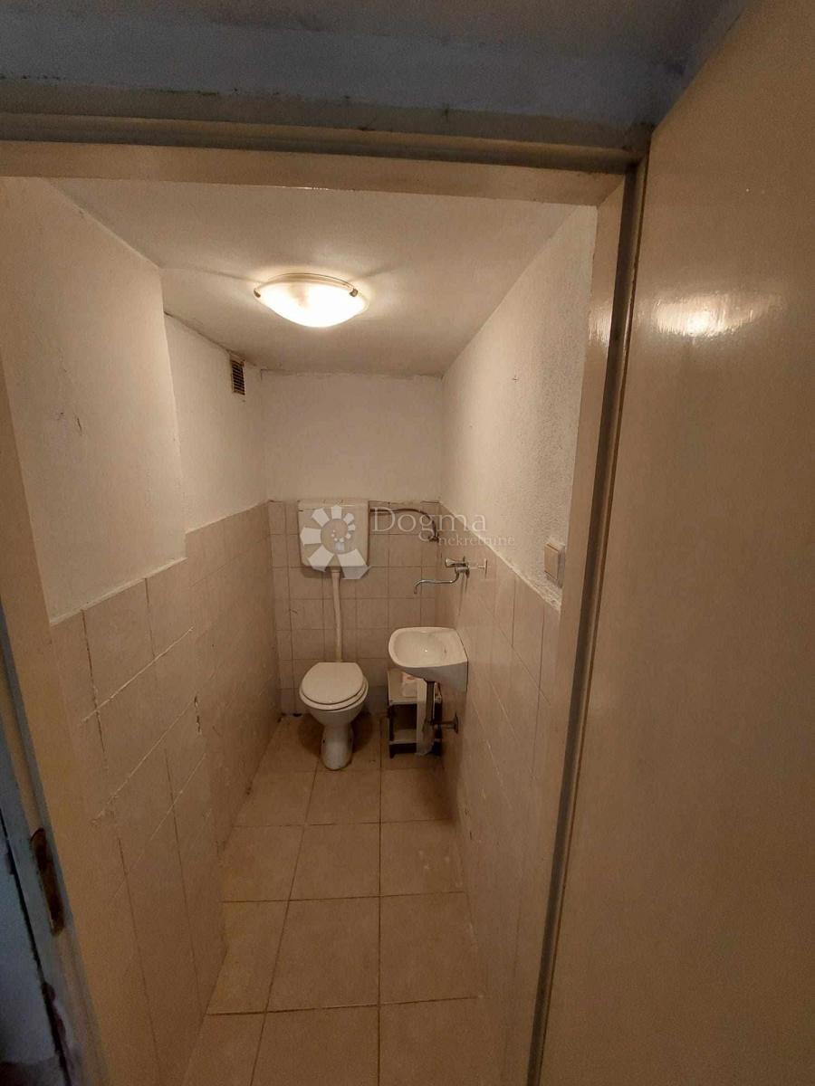 Stanovanje Banija, Karlovac, 60m2