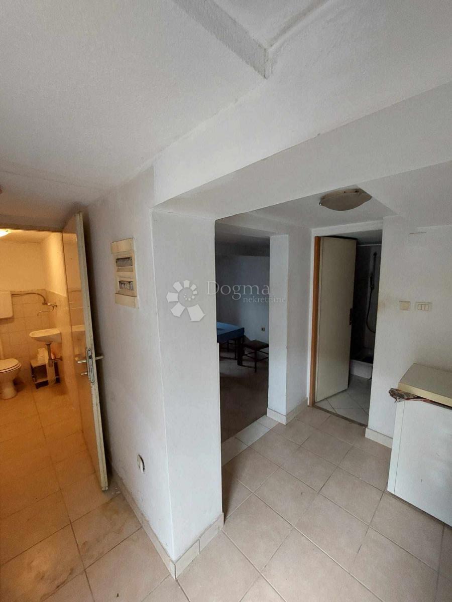 Stanovanje Banija, Karlovac, 60m2