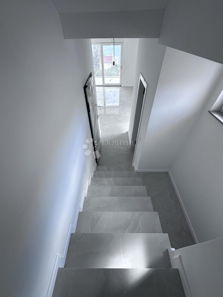 Apartma Seline, Starigrad, 103m2
