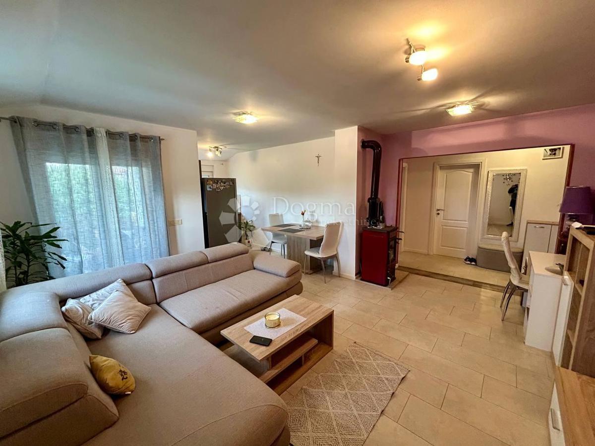 Stanovanje Novigrad, 64,80m2